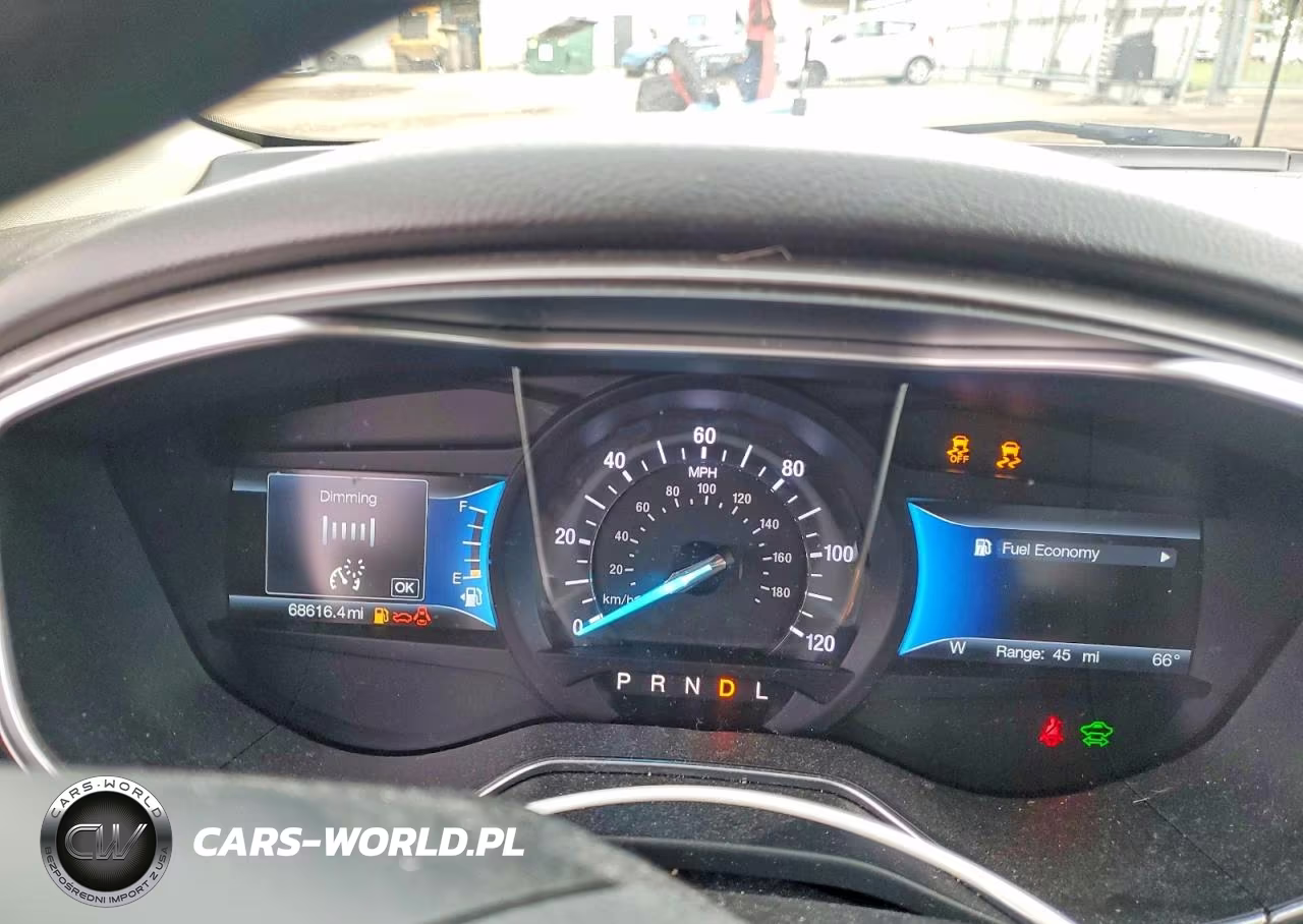 2018 Ford Fusion Se Hybrid VIN:3FA6P0LU3JR274806 - 9