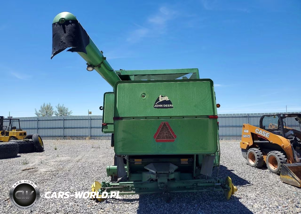 1986 John Deere 8820 Combine VIN:57597616 - 6