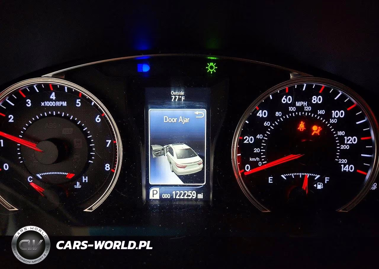 2015 TOYOTA CAMRY SE VIN:4T1BF1FK9FU491073 - 9