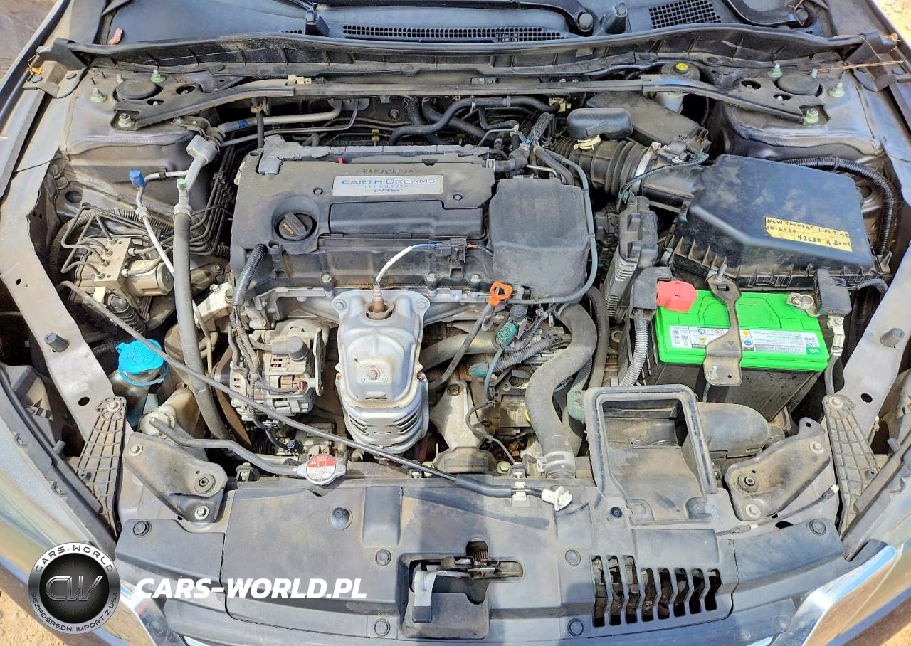 2015 Honda Accord Sport VIN:1HGCR2F50FA111024 - 11