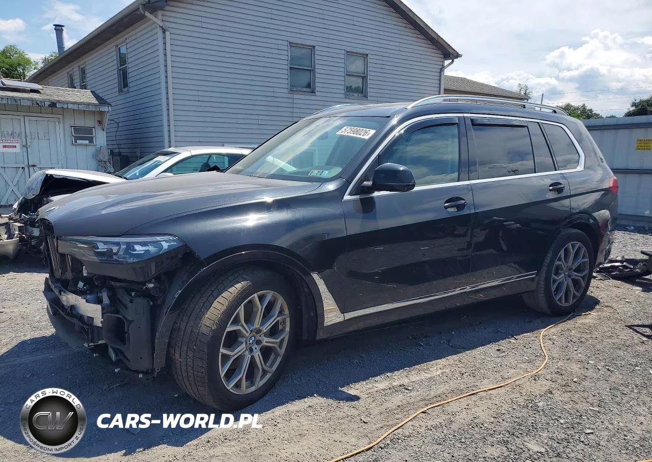 2019 BMW X7 xDrive50I