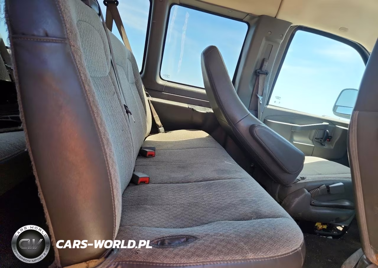 2020 Chevrolet Express G3500 Lt VIN:1GAZGPFG1L1181665 - 11