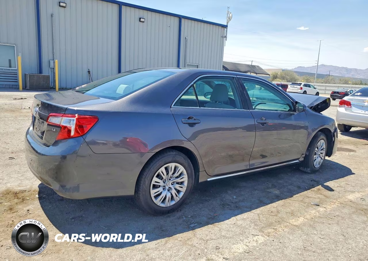 2014 Toyota Camry Le VIN:4T1BF1FK7EU847762 - 3