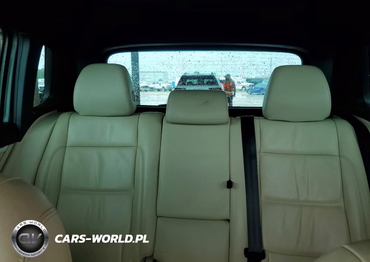 2014 Volkswagen Tiguan S VIN:WVGAV3AX9EW011145 - 10