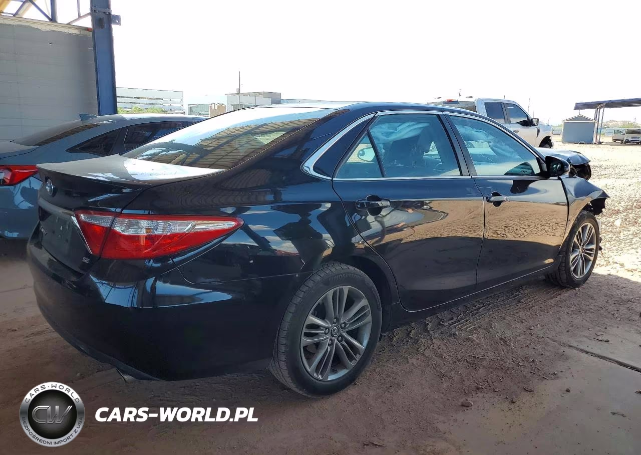 2017 Toyota Camry Se VIN:4T1BF1FK5HU746305 - 3