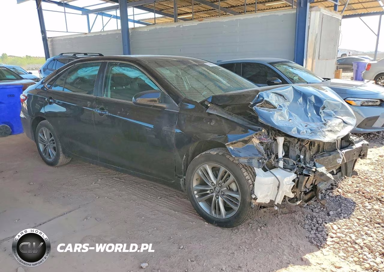 2017 Toyota Camry Se VIN:4T1BF1FK5HU746305 - 4