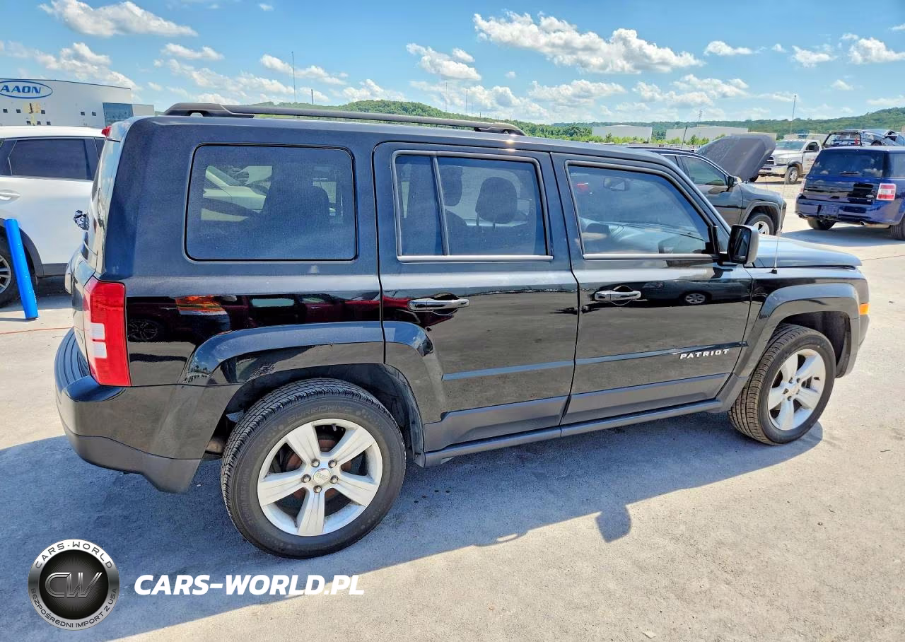 2017 Jeep Patriot Latitude VIN:1C4NJPFB4HD184254 - 3