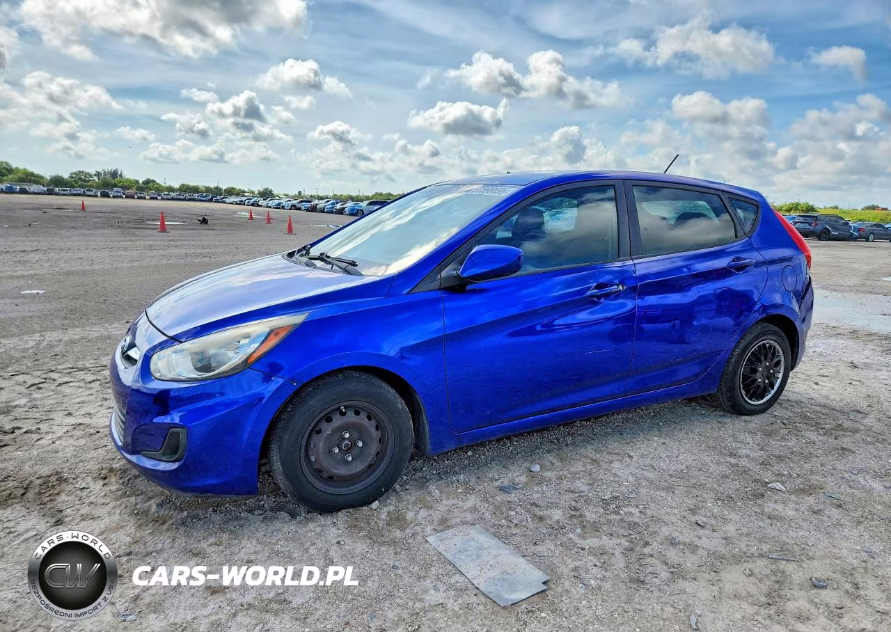 2014 Hyundai Accent Gs