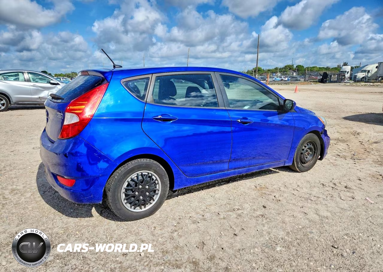 2014 Hyundai Accent Gs VIN:KMHCT5AE8EU146993 - 3
