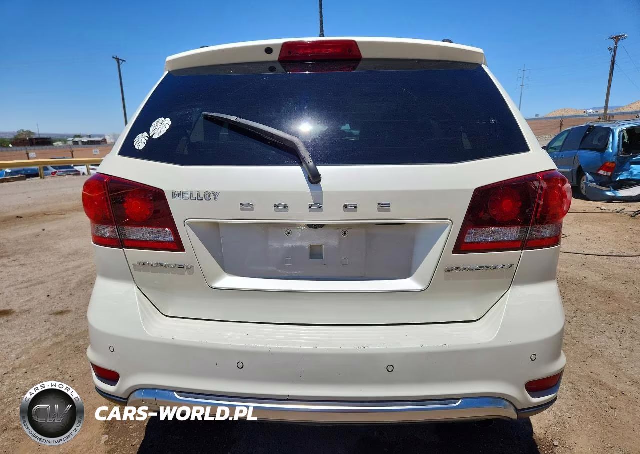 2019 Dodge Journey Crossroad VIN:3C4PDCGBXKT862594 - 6