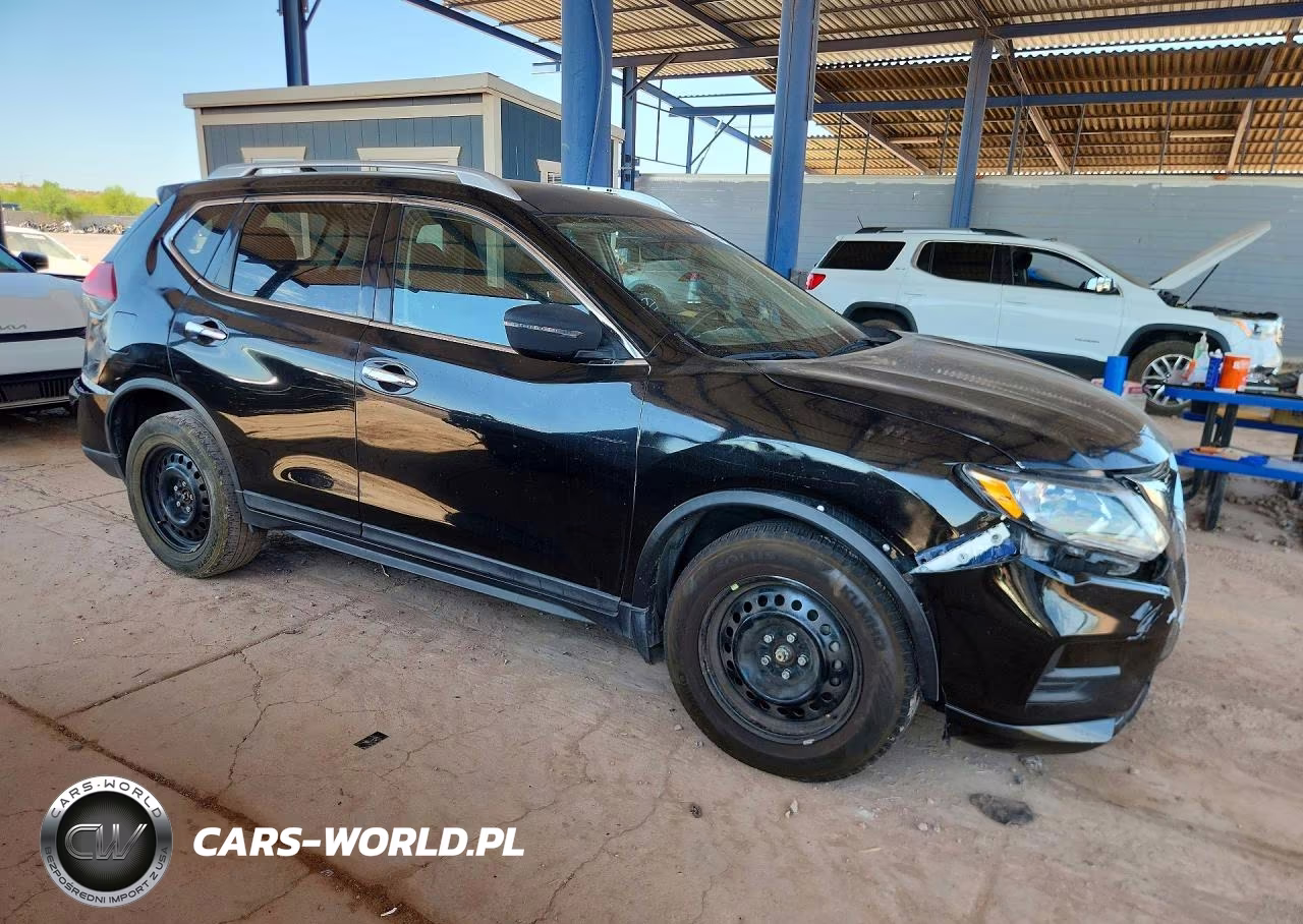 2017 Nissan Rogue S VIN:KNMAT2MV0HP558818 - 4
