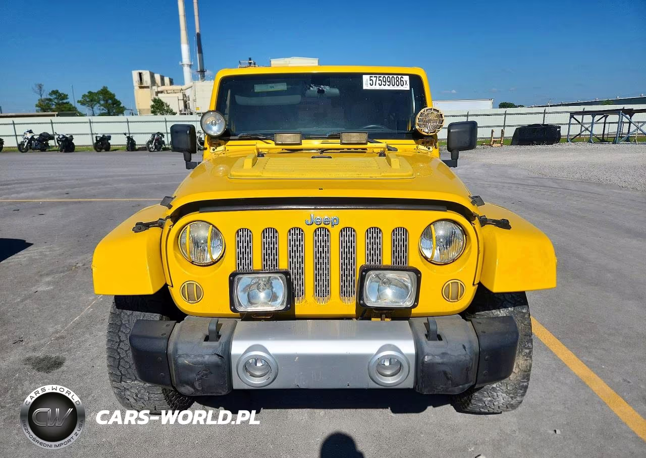 2011 Jeep Wrangler Unlimited Sahara VIN:1J4HA5H12BL530282 - 5
