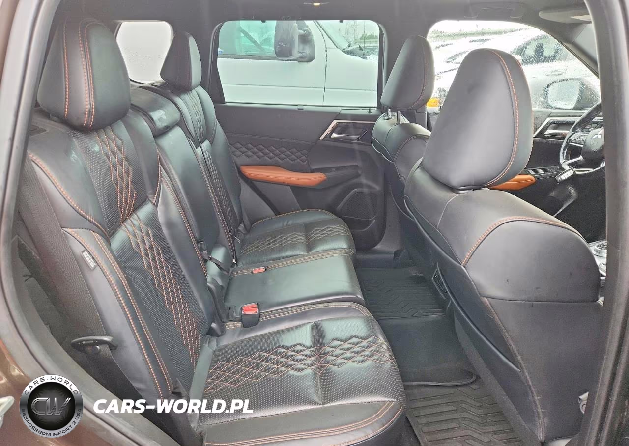 2022 Mitsubishi Outlander Sel VIN:JA4J4VA88NZ091879 - 10