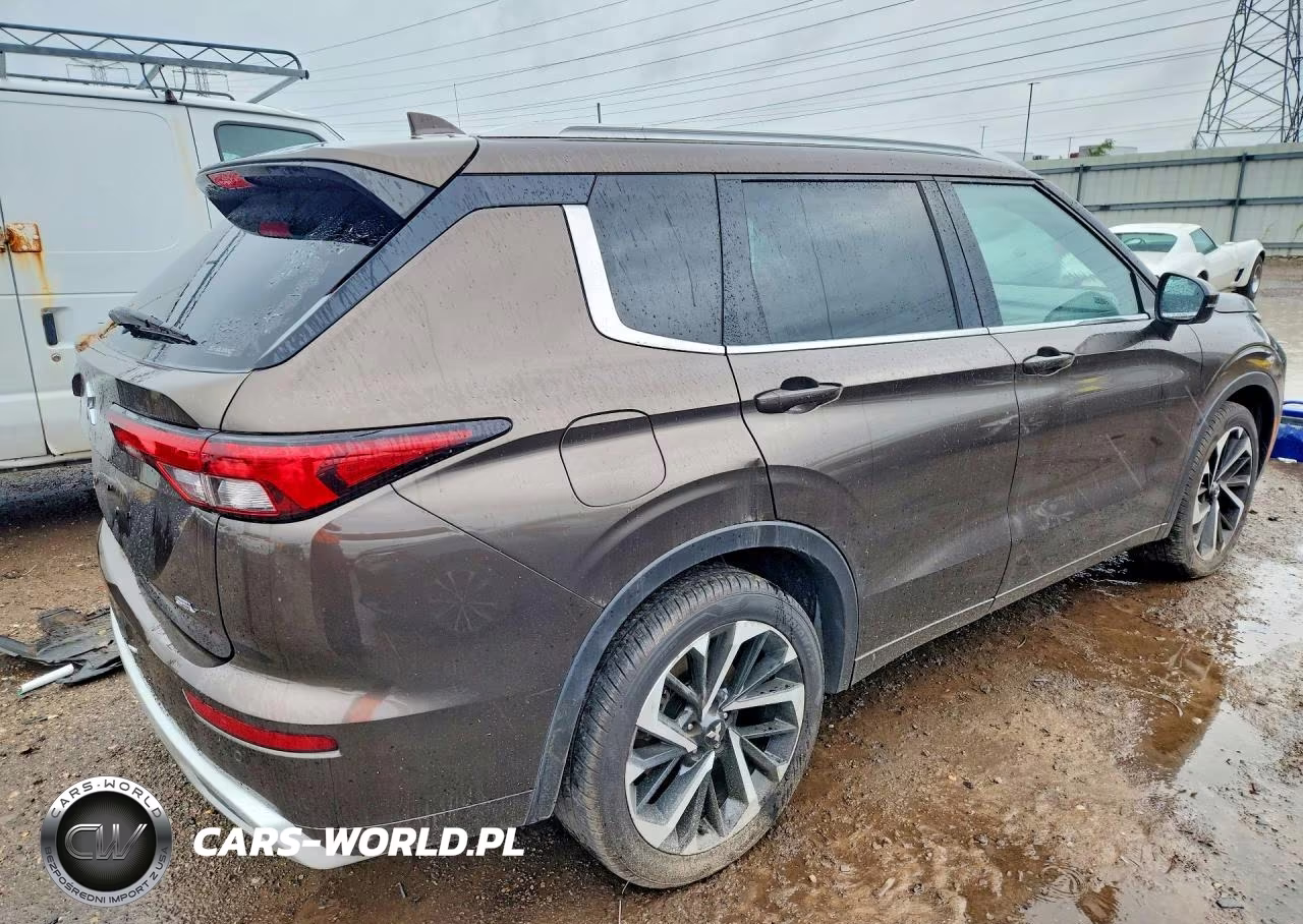 2022 Mitsubishi Outlander Sel VIN:JA4J4VA88NZ091879 - 3