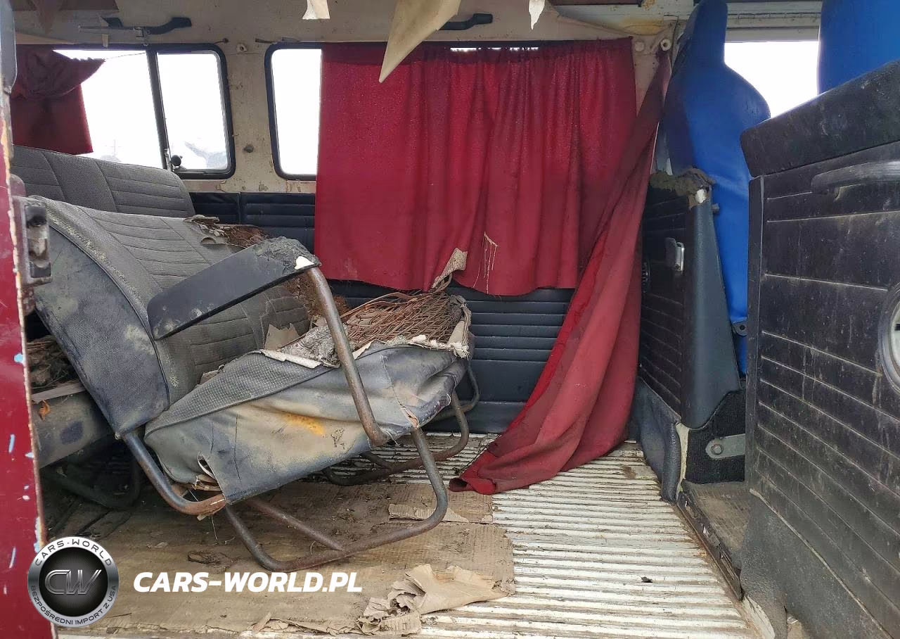 1971 Volkswagen Transporter Wagon VIN:2212200285 - 11