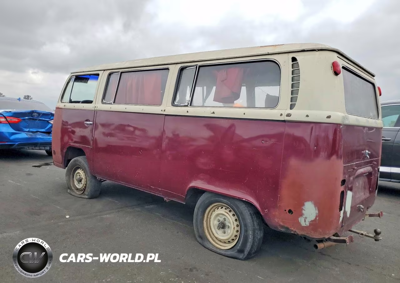 1971 Volkswagen Transporter Wagon VIN:2212200285 - 2