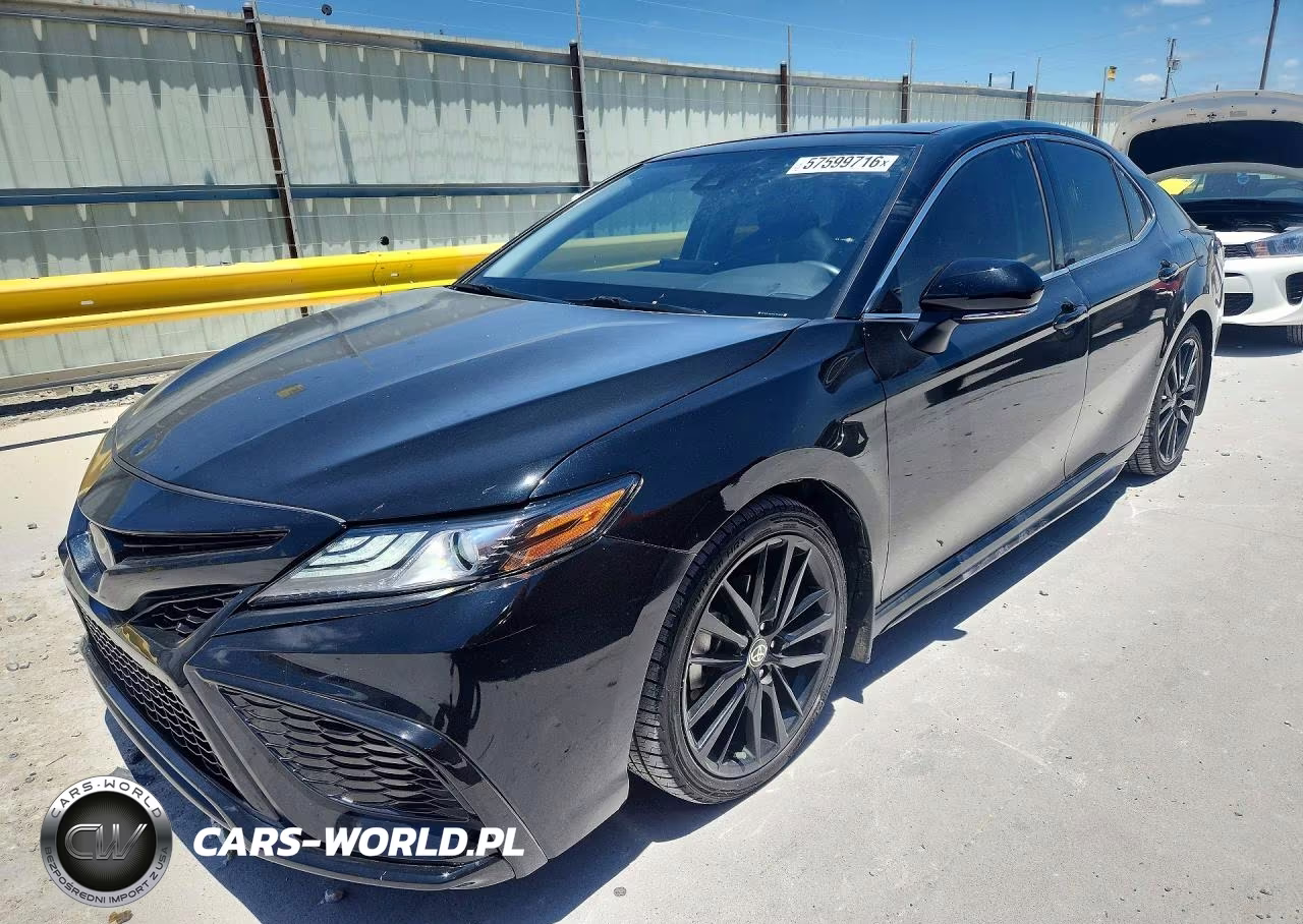 2023 Toyota Camry Xse – zdjęcie 1 z 12