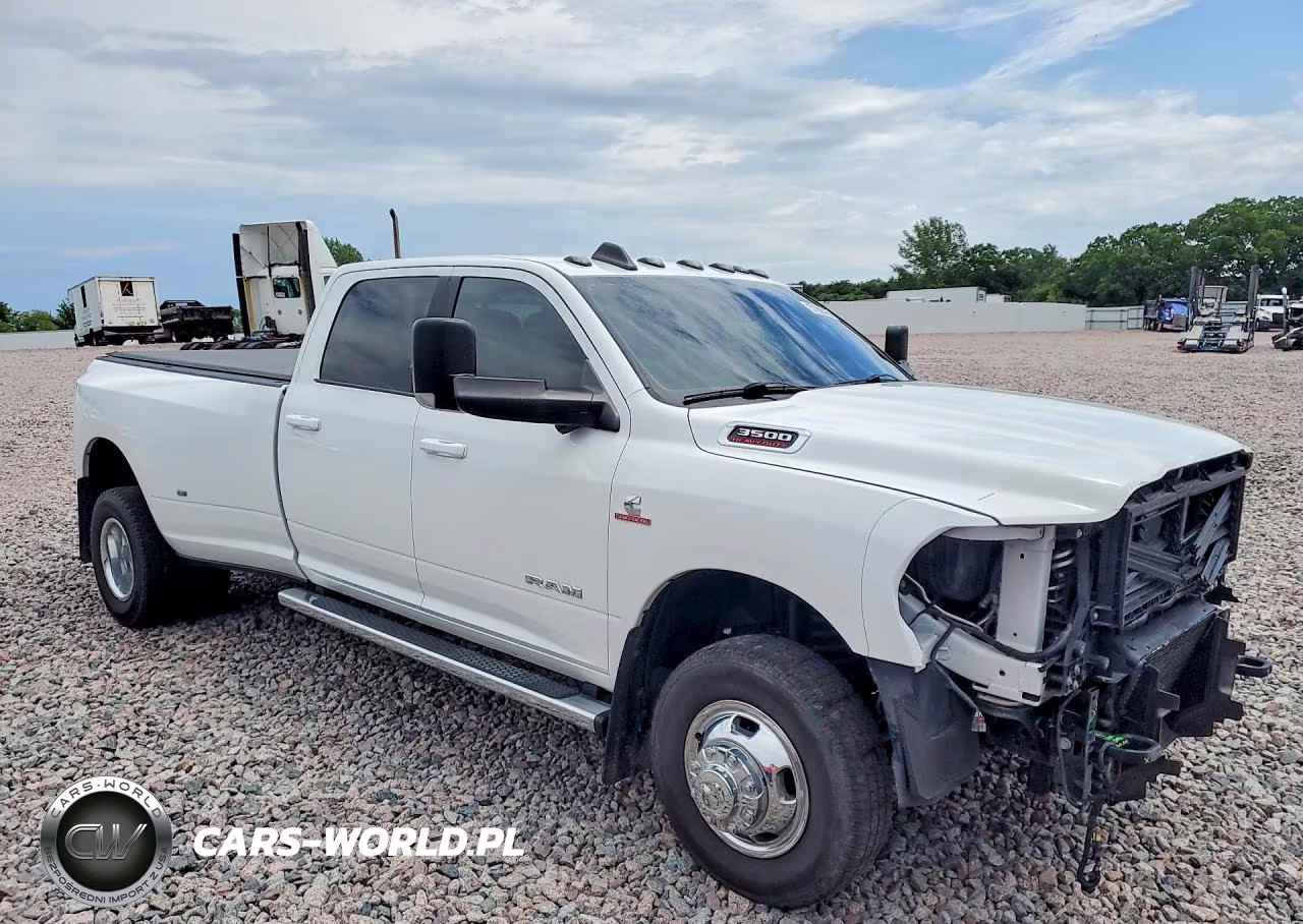 2021 Ram 3500 Big Horn VIN:3C63RRHL5MG667290 - 4