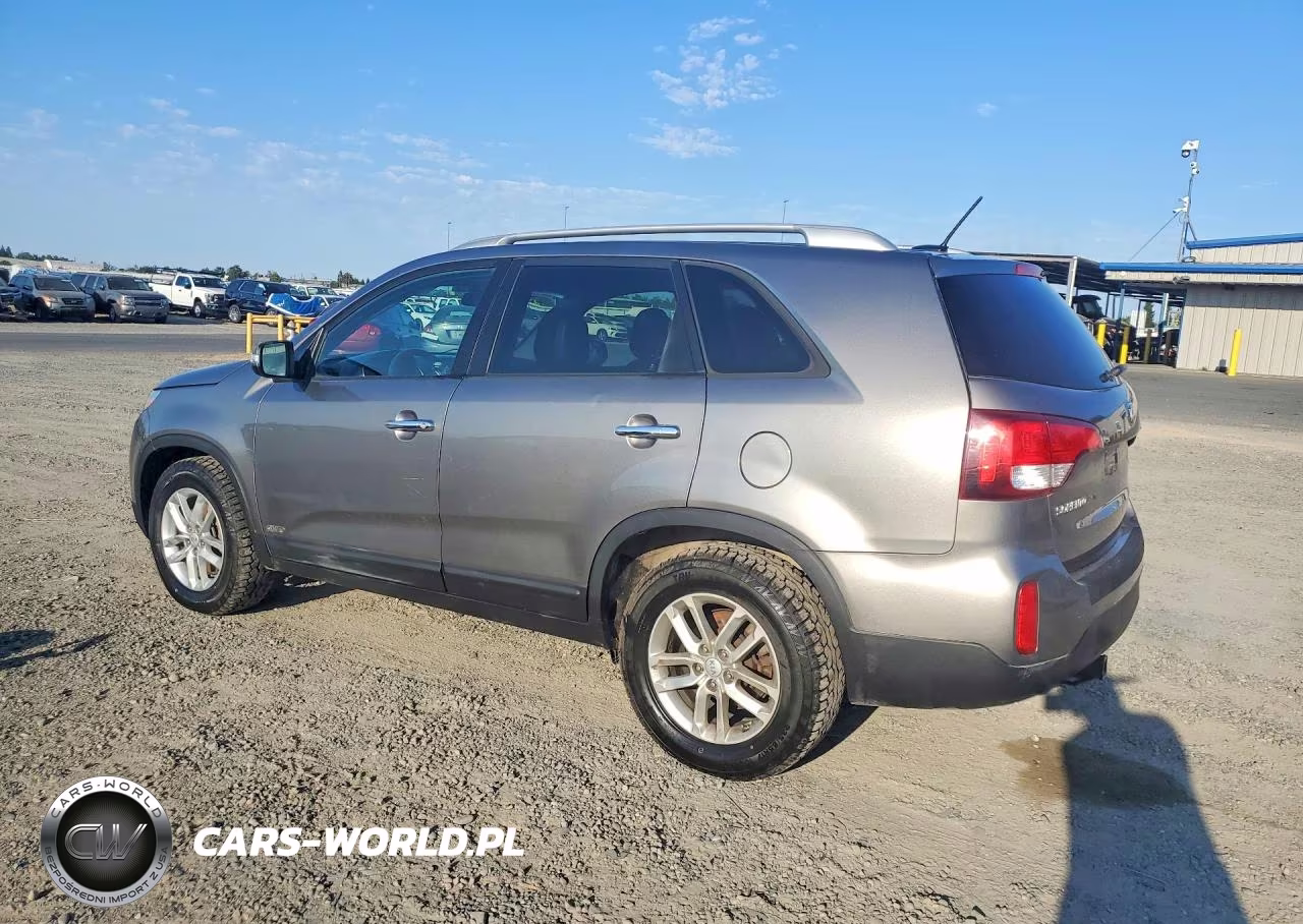 2015 Kia Sorento Lx VIN:5XYKTDA72FG651295 - 2