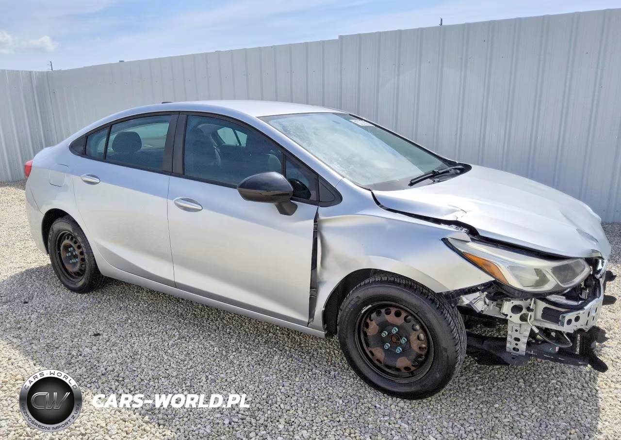 2018 Chevrolet Cruze Ls VIN:1G1BB5SM1J7121508 - 4