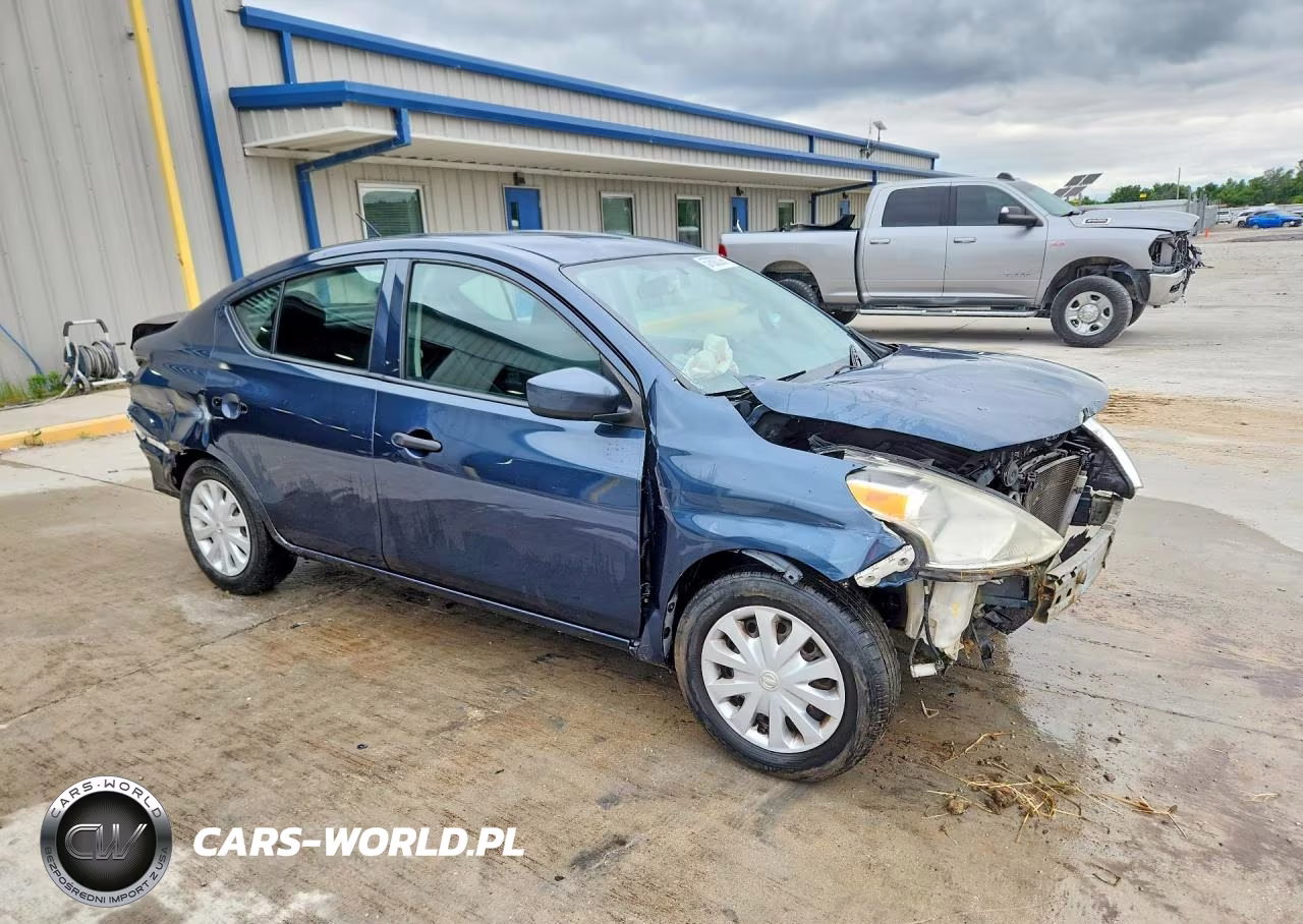 2016 Nissan Versa 1.6 S VIN:3N1CN7AP4GL829009 - 4
