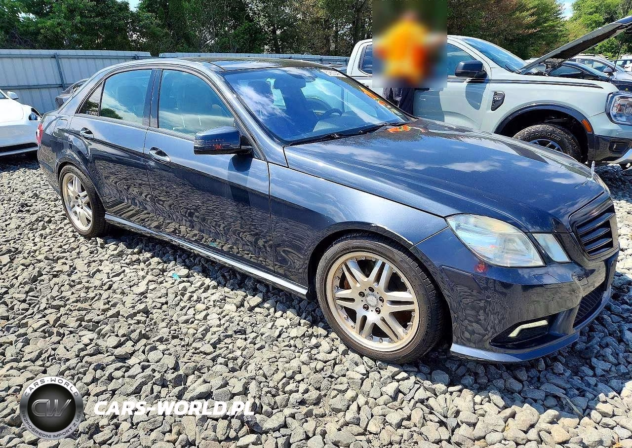 2010 Mercedes-Benz E 550 4Matic VIN:WDDHF9AB5AA188666 - 4