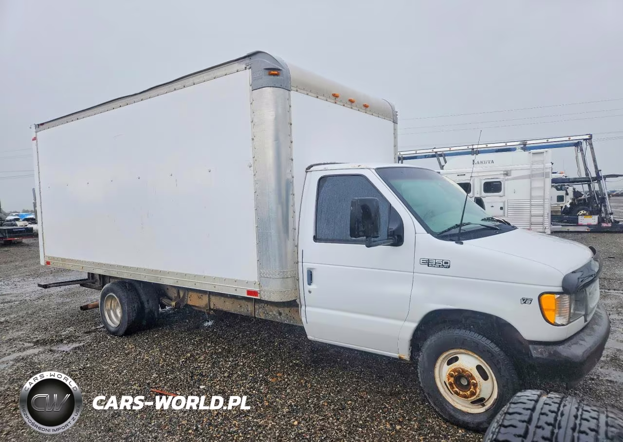 2002 Ford Econoline E350 Super Duty Cutaway Van VIN:1FDWE35L82HA88165 - 4