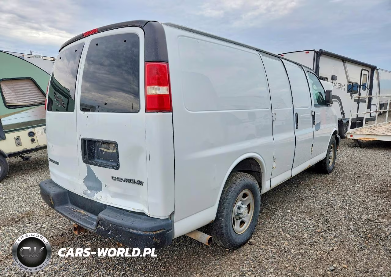 2006 Chevrolet Express G1500 VIN:1GCFG15T661247394 - 3