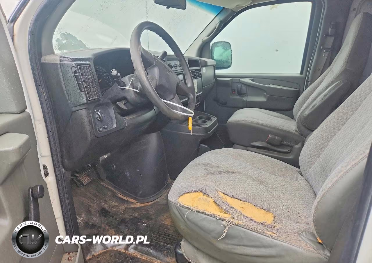 2006 Chevrolet Express G1500 VIN:1GCFG15T661247394 - 7