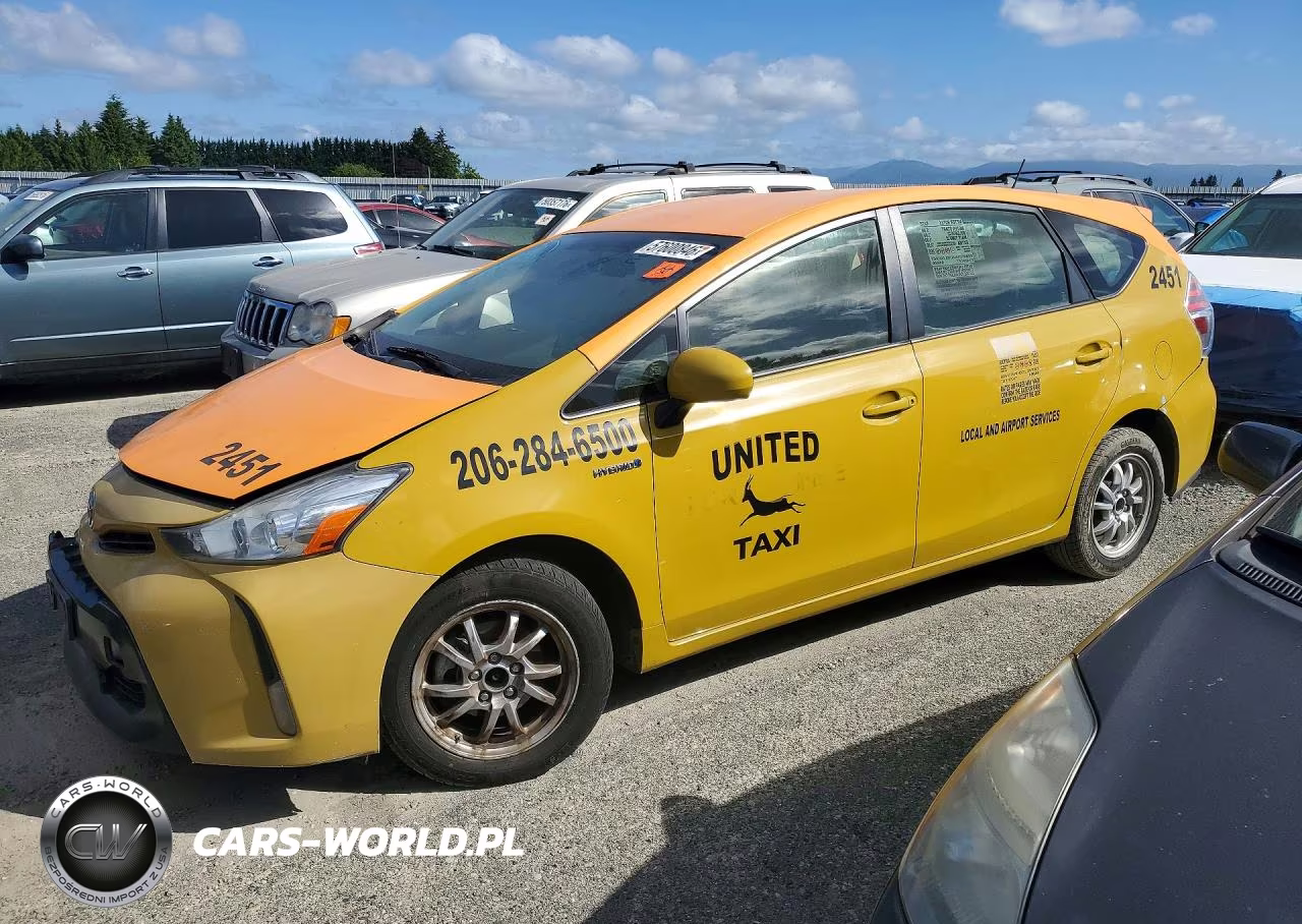 2017 Toyota Prius V Three – zdjęcie 1 z 13