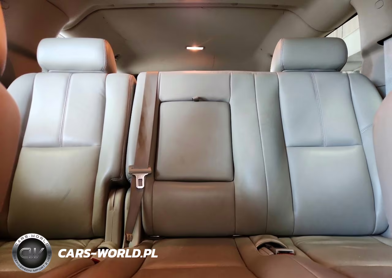 2010 Chevrolet Suburban K1500 Lt VIN:1GNUKJE36AR258158 - 10