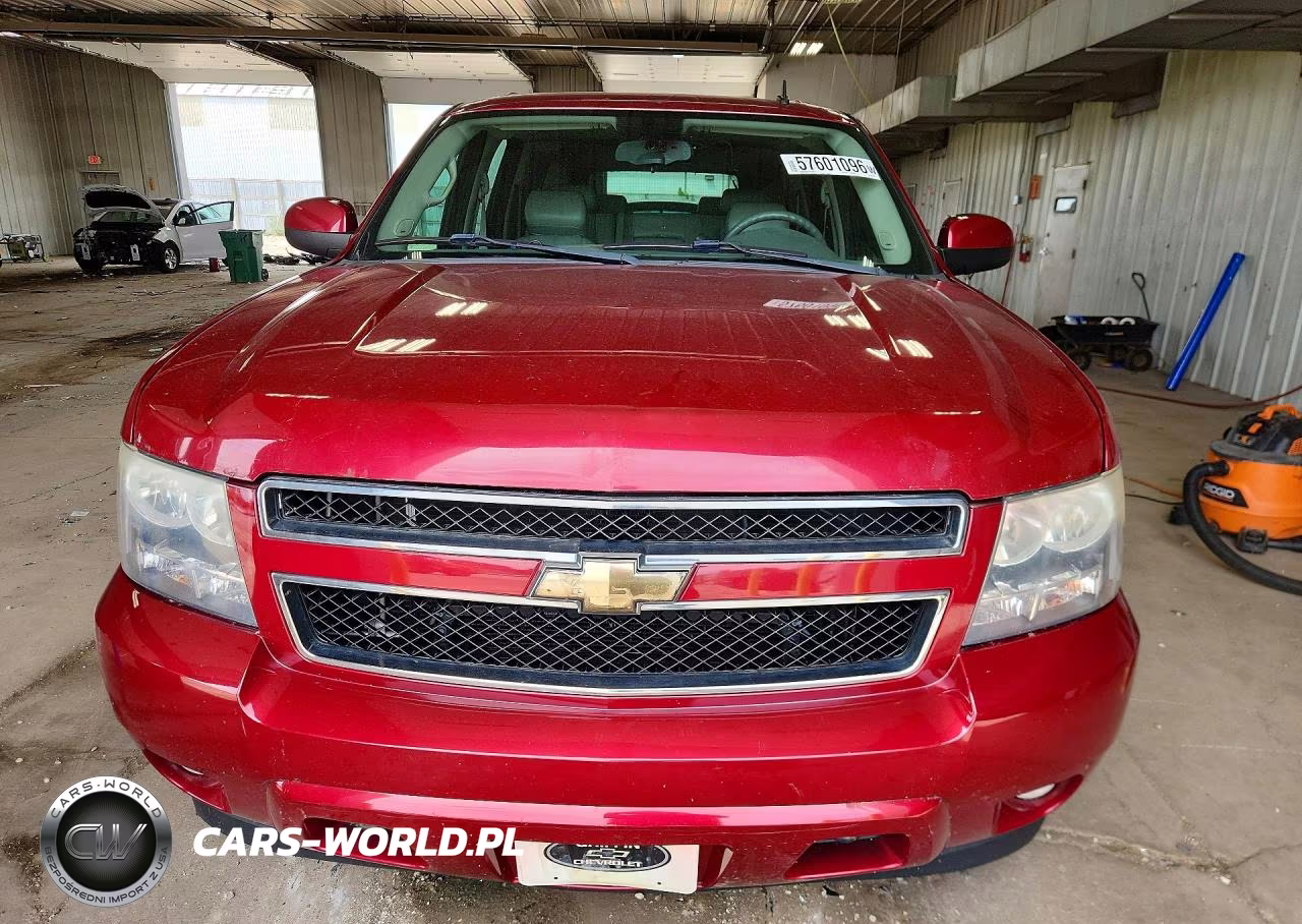 2010 Chevrolet Suburban K1500 Lt VIN:1GNUKJE36AR258158 - 5