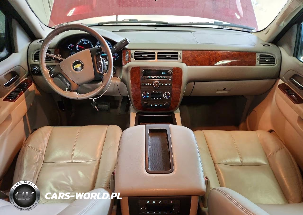 2010 Chevrolet Suburban K1500 Lt VIN:1GNUKJE36AR258158 - 8