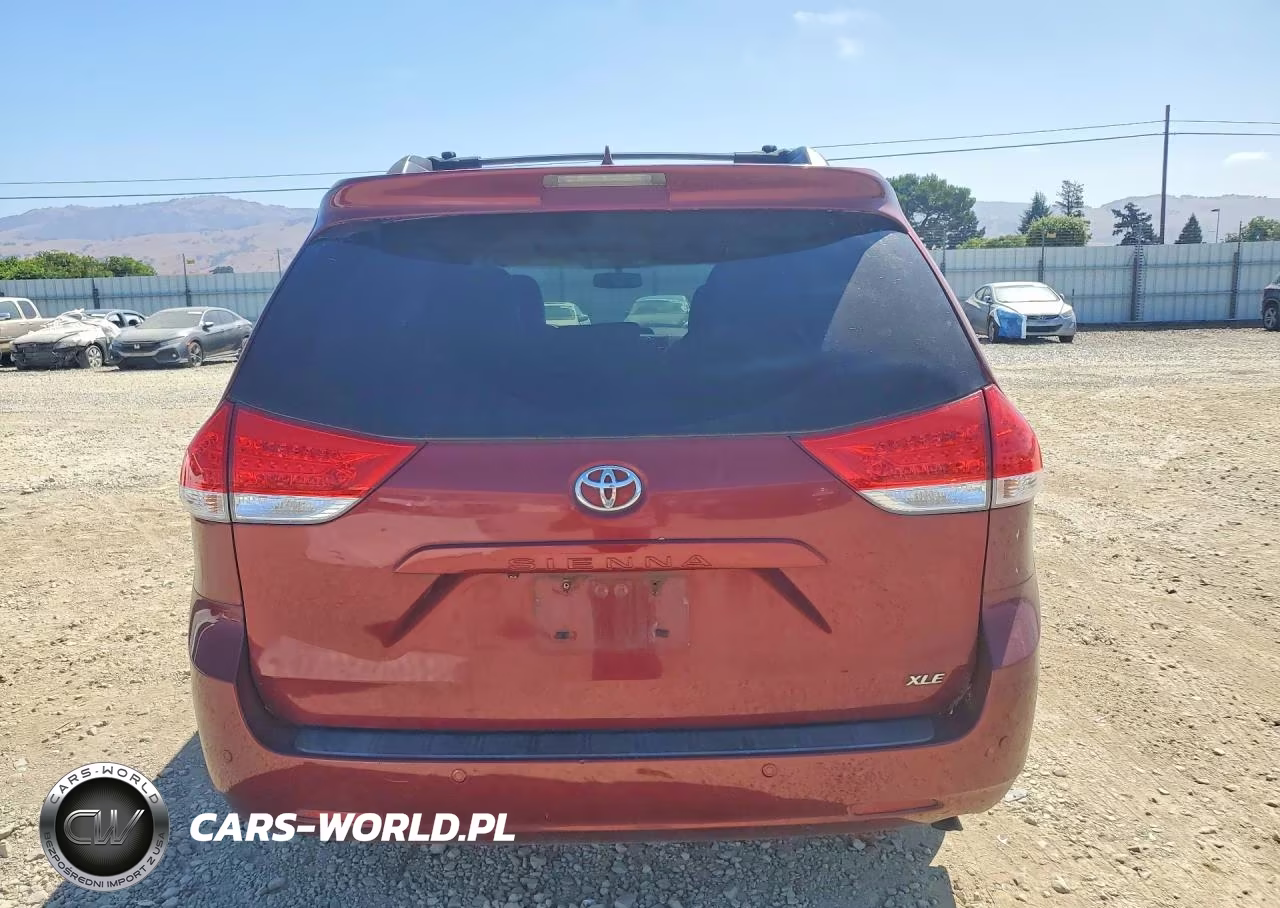 2011 Toyota Sienna Xle 8-Passenger VIN:5TDYK3DC0BS080631 - 6