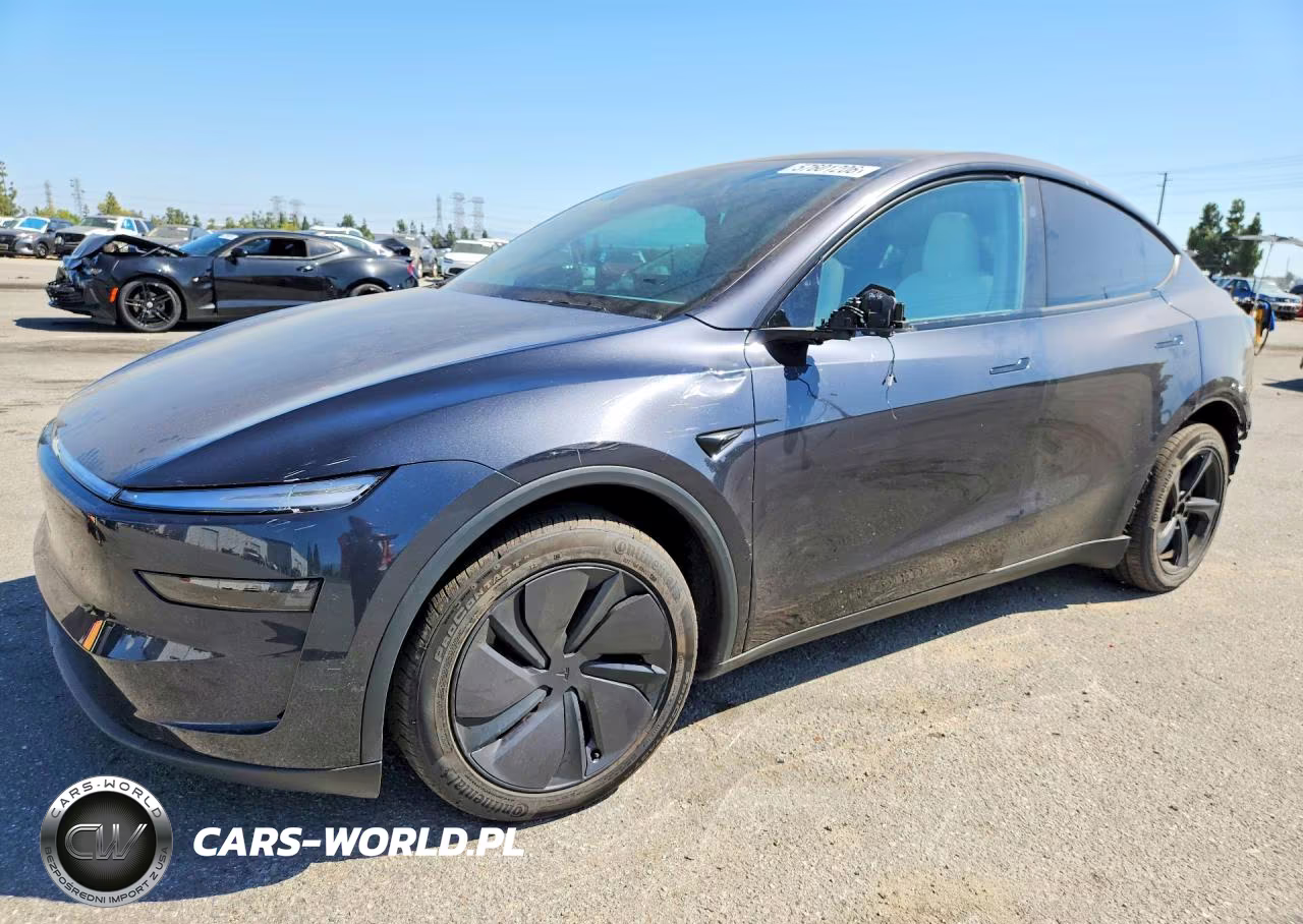 2026 Tesla Model Y – zdjęcie 1 z 12