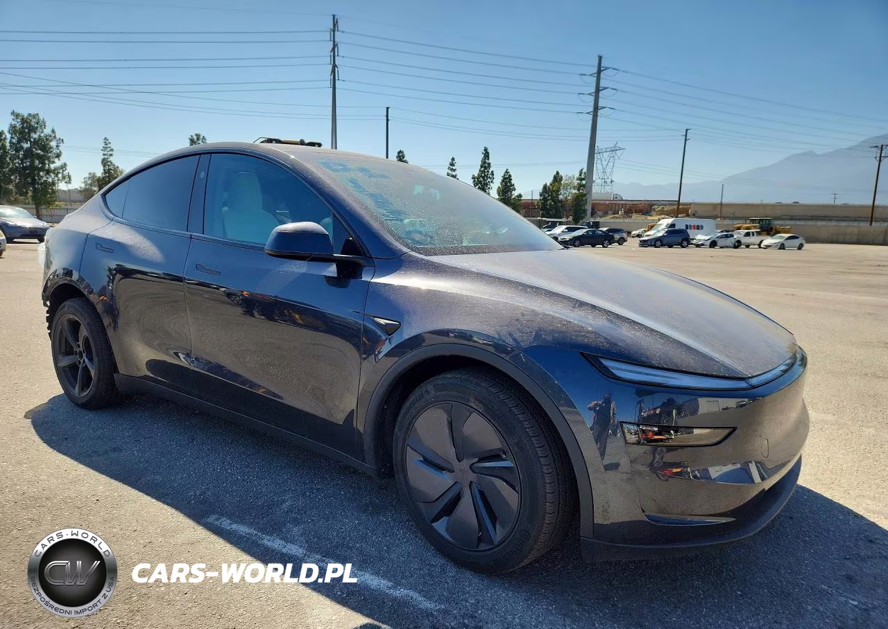 2026 Tesla Model Y VIN:7SAYGDEE3TF561943 - 4