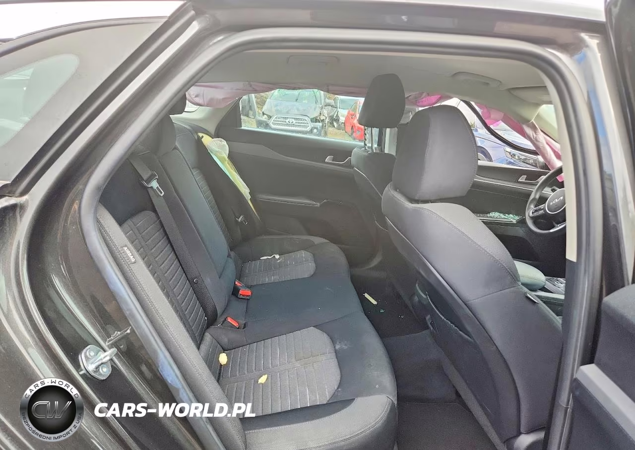 2025 Kia K5 Lxs VIN:KNAG24J72S5358215 - 10