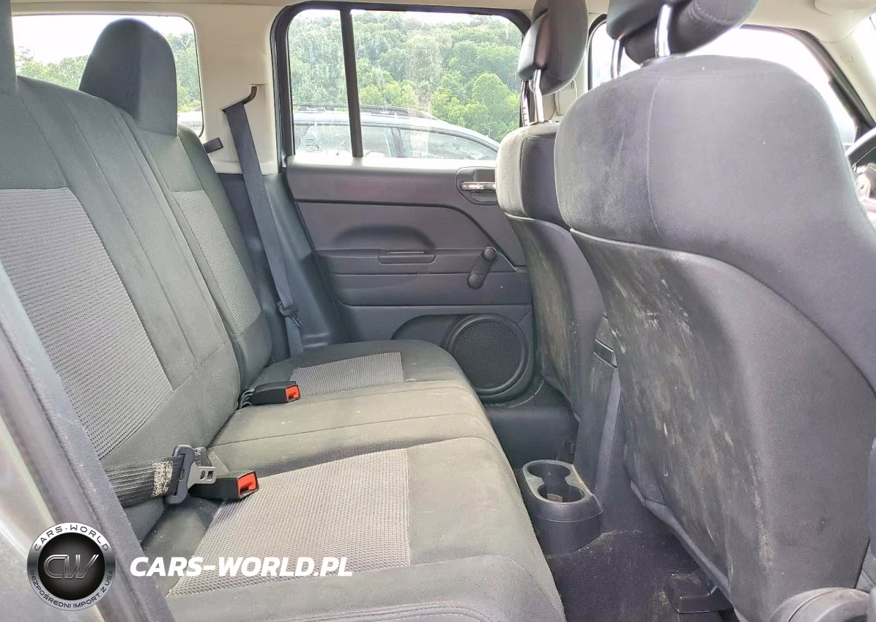 2012 Jeep Patriot Sport VIN:1C4NJRBB2CD572318 - 11