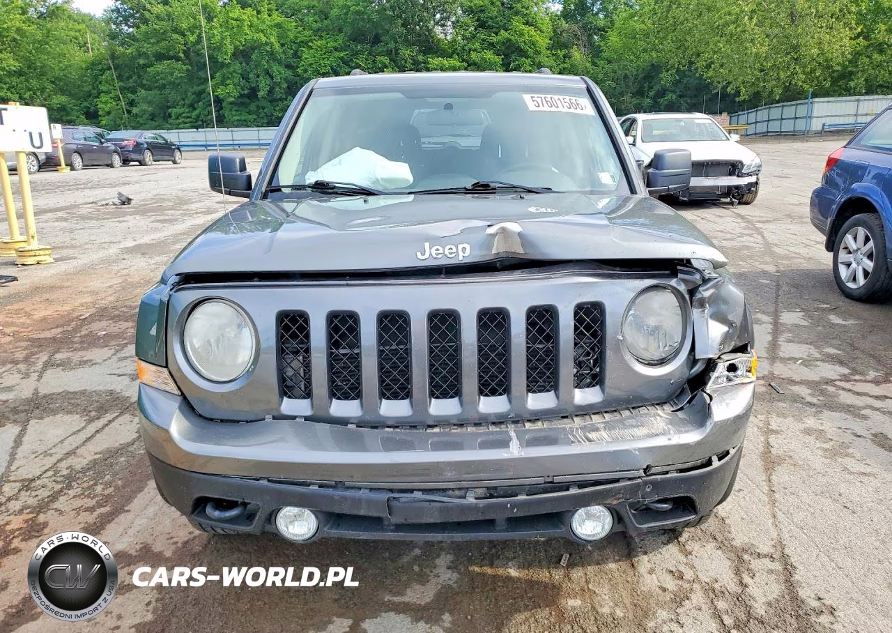 2012 Jeep Patriot Sport VIN:1C4NJRBB2CD572318 - 5