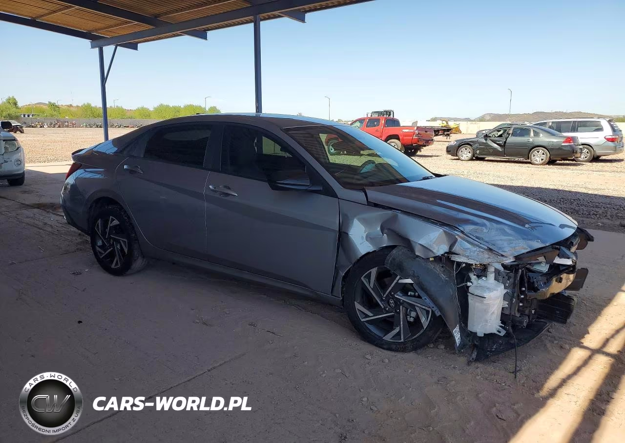 2025 Hyundai Elantra Sel Sport VIN:KMHLM4DG9SU039581 - 4