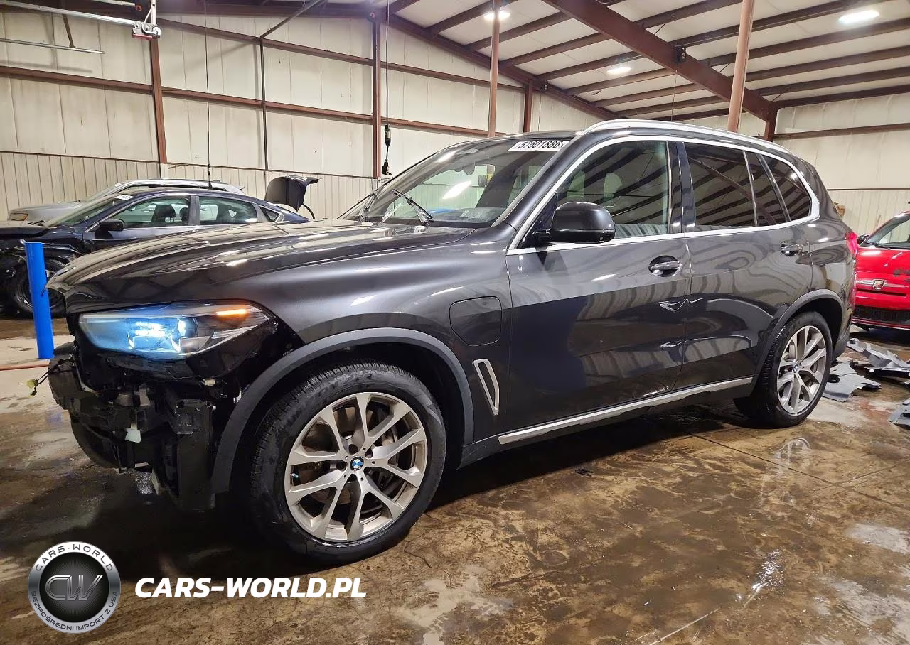 2021 BMW X5 xDrive45E