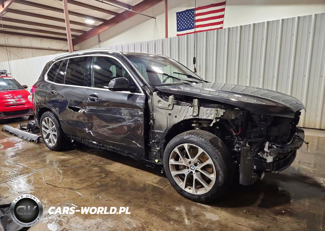 2021 BMW X5 xDrive45E VIN:5UXTA6C06M9G08018 - 4