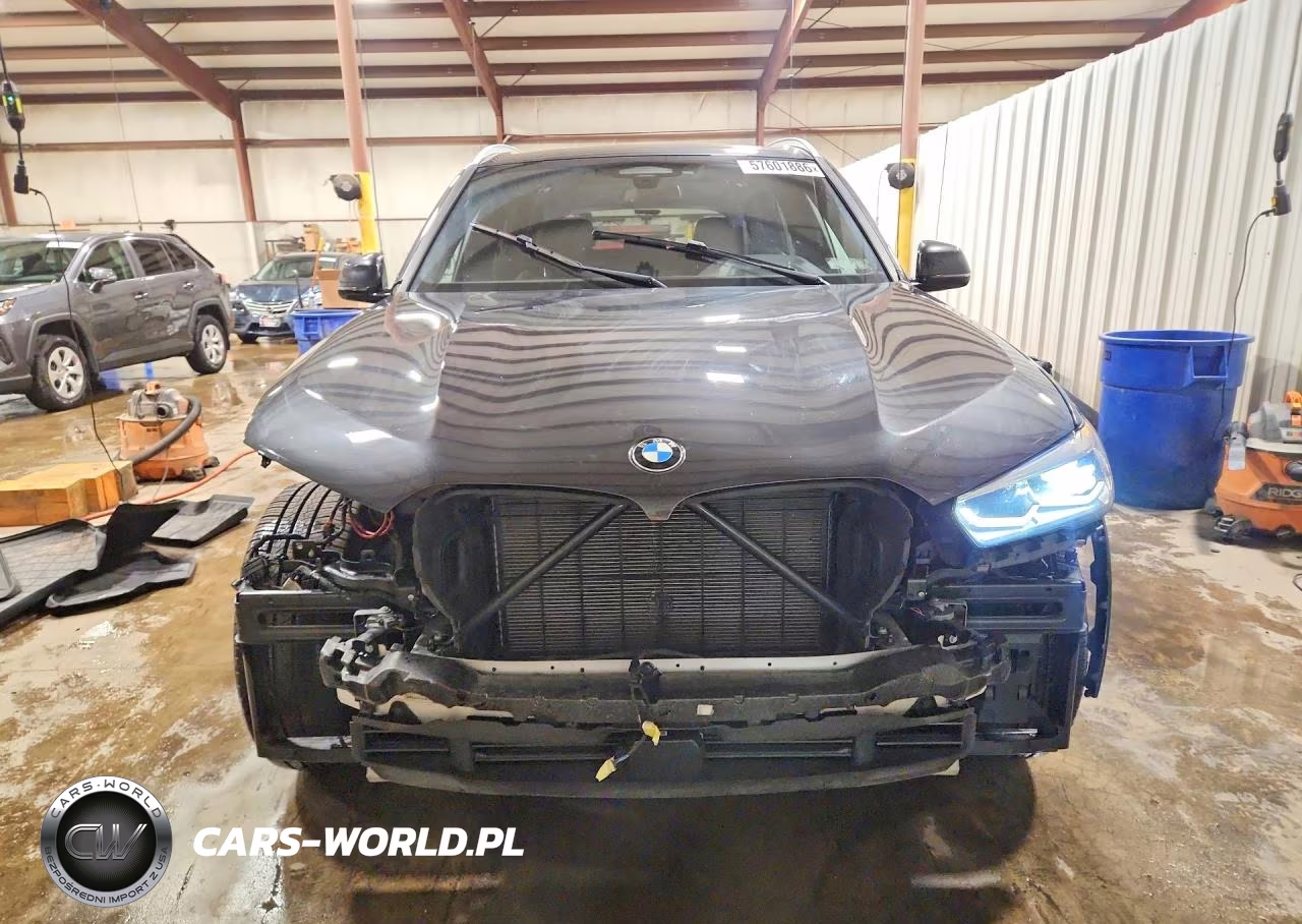 2021 BMW X5 xDrive45E VIN:5UXTA6C06M9G08018 - 5