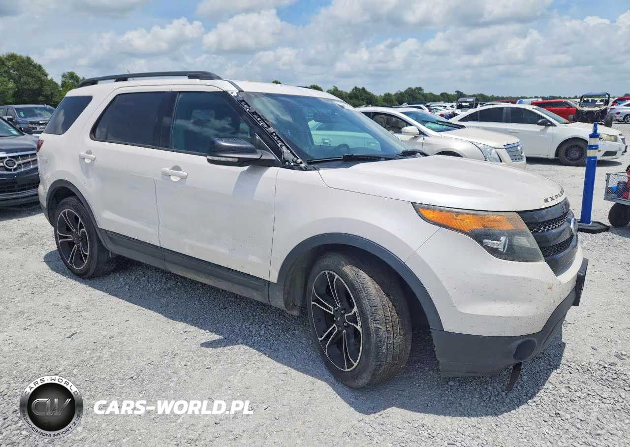 2015 Ford Explorer Sport VIN:1FM5K8GT2FGB90393 - 4