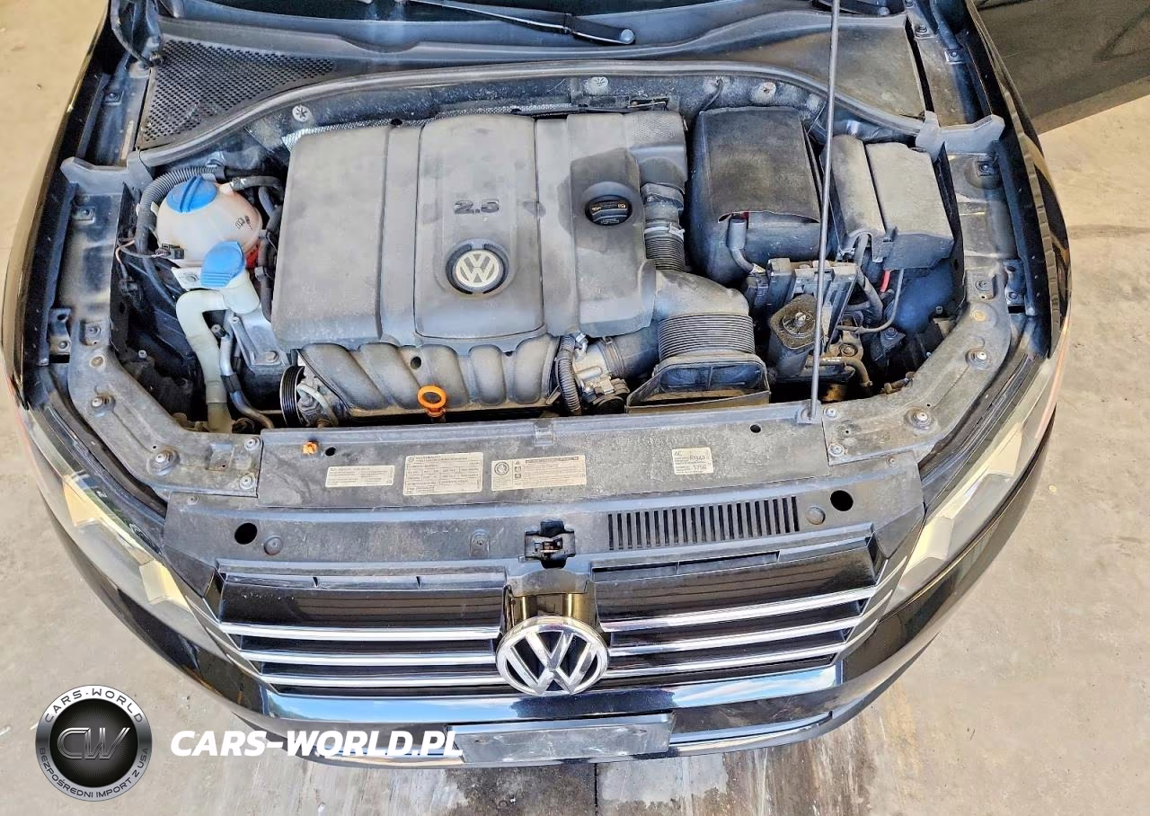 2012 Volkswagen Passat Se VIN:1VWBP7A37CC009283 - 11