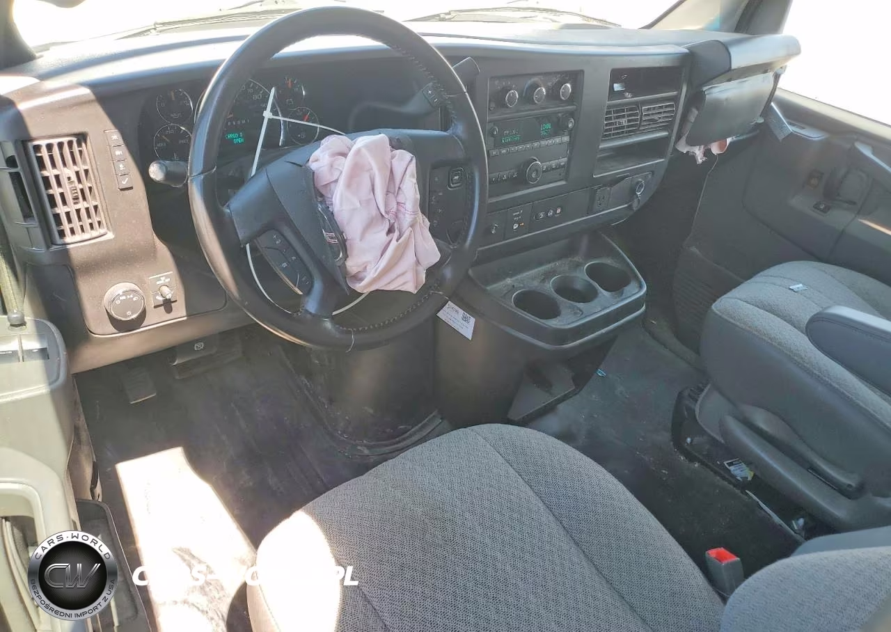 2023 GMC Savana 2500 Cargo Delivery Van VIN:1GTW7BFP3P1157015 - 8