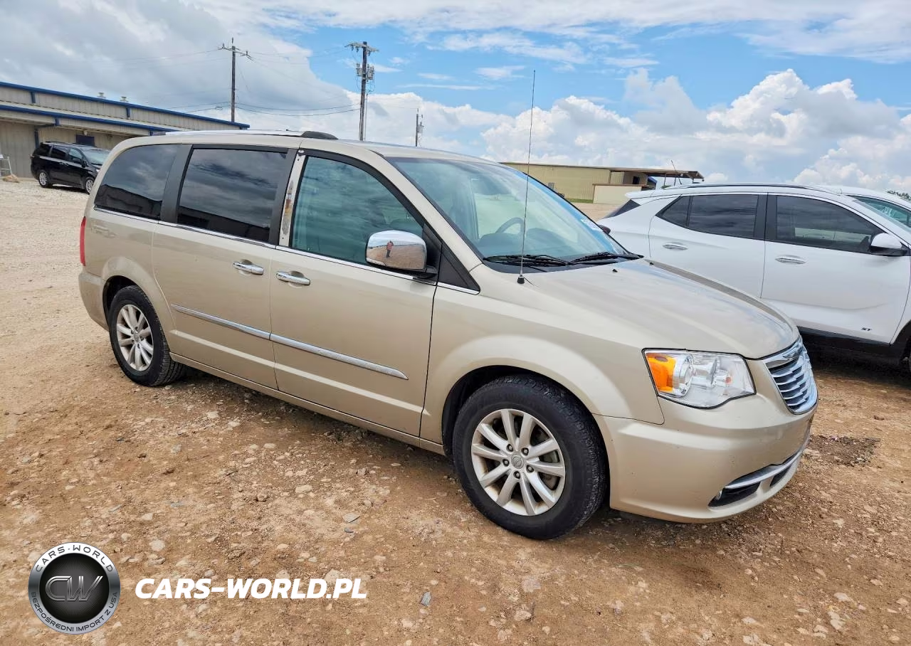2016 Chrysler Town & Country Limited Platinum VIN:2C4RC1GG8GR199791 - 4