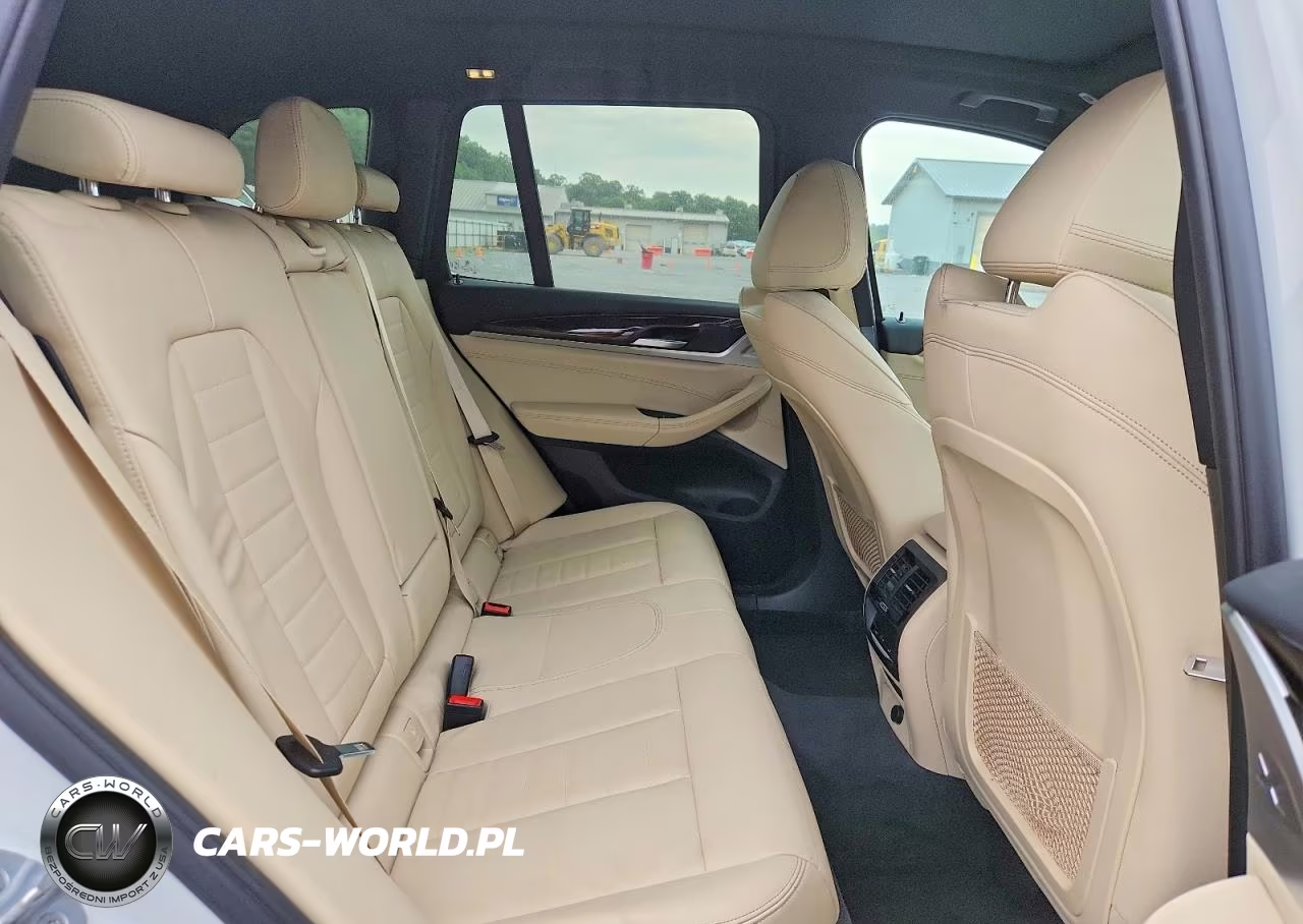 2019 BMW X3 xDrive30I VIN:5UXTR9C54KLP93656 - 11