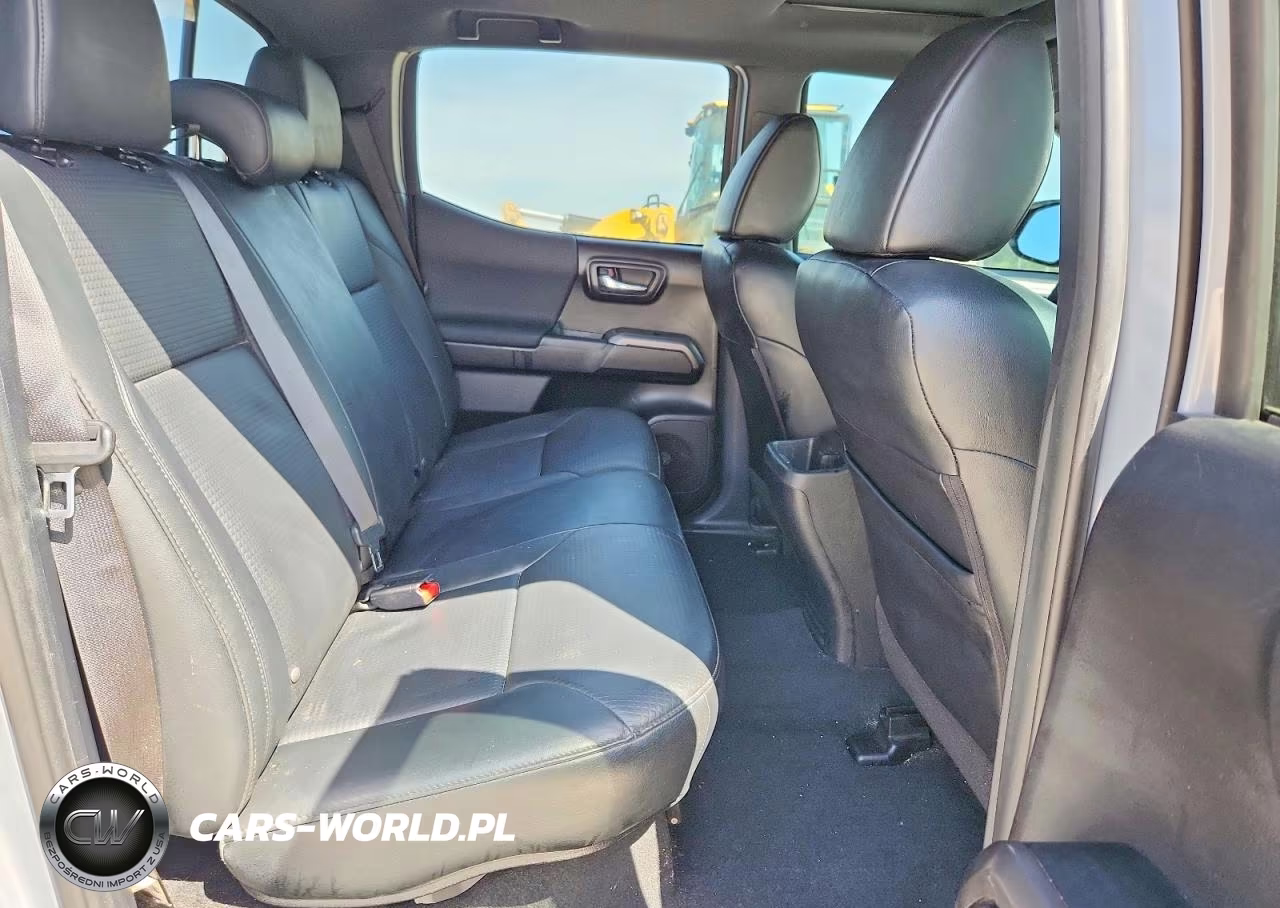 2020 Toyota Tacoma Trd Sport VIN:3TMCZ5ANXLM365961 - 10
