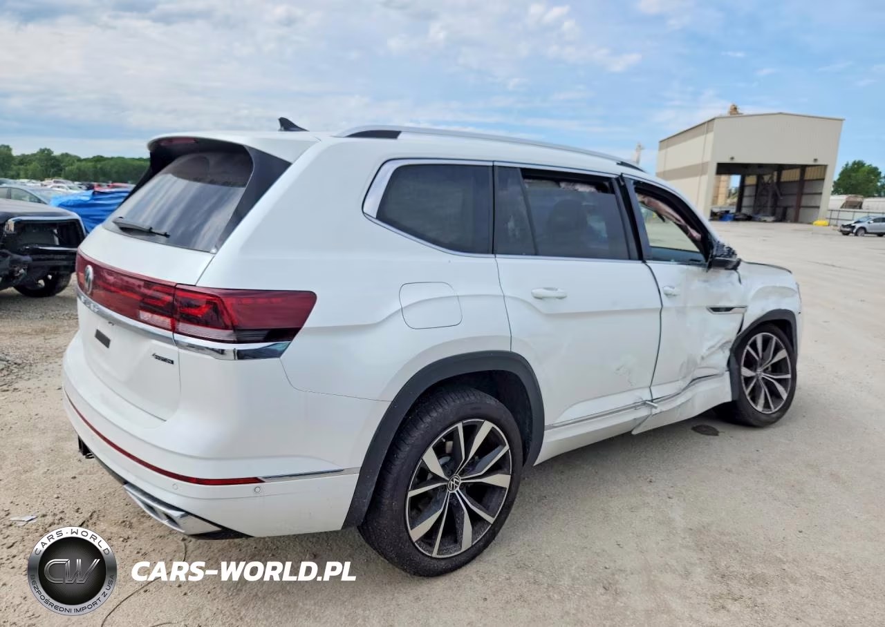 2026 Volkswagen Atlas Sel Premium R-Line VIN:1V2FN2CA3TC507780 - 3